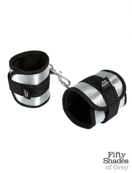 Handfesseln von Fifty Shades of Grey