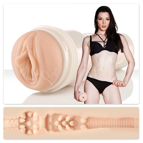 Fleshlight - Girls Stoya Destroya