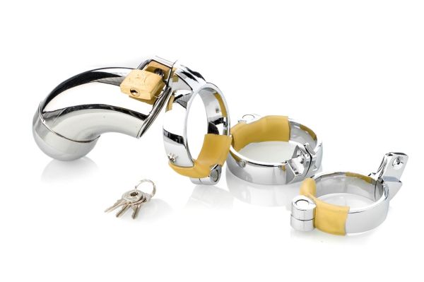 Zenn Peniskäfig mit drei vers. Penisringen