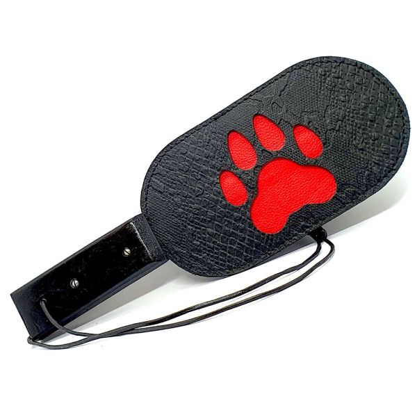 Paddle with wolf's paw stamp