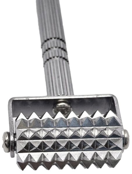 BDSMaster Diamal Mini Stachelrad 9,5 cm 5