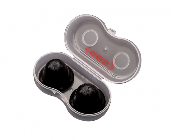 Super Silicone Nipple Suckers With Travel Case - Black