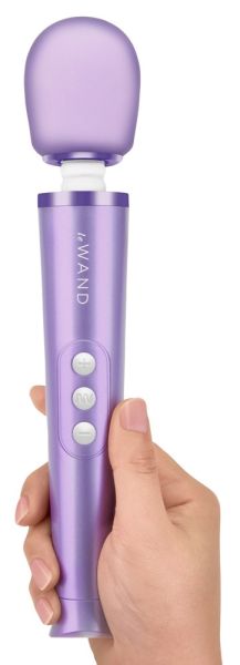 le Wand Petite Rechargeable Vibrating Massager violet